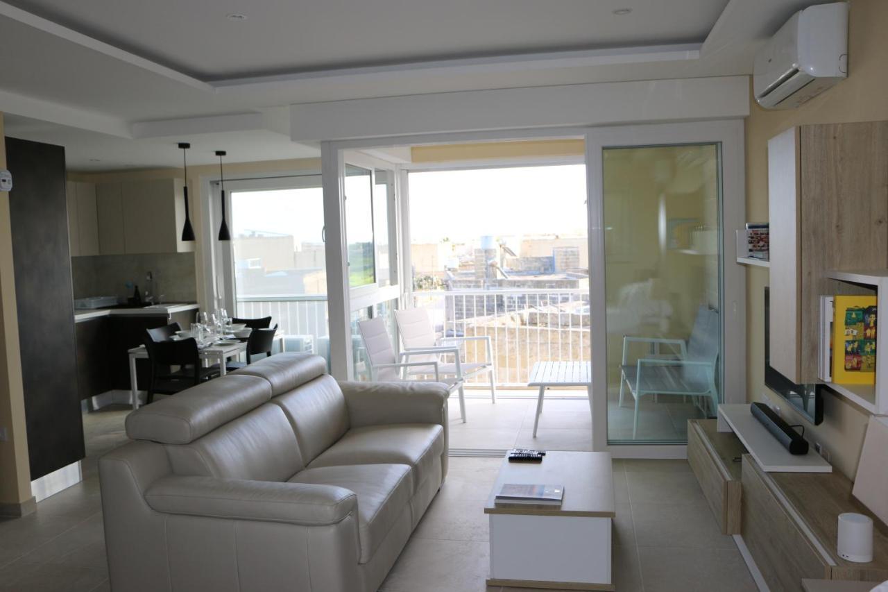 Wileg 4A Luxury Studio Apartment With Shared Swimming Pool. Qala Luaran gambar